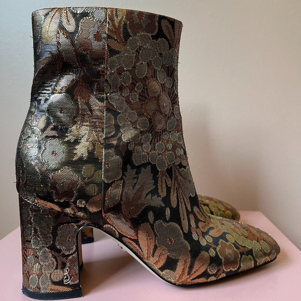 Sam Edelman Fawn Ankle Bootie Women's 8